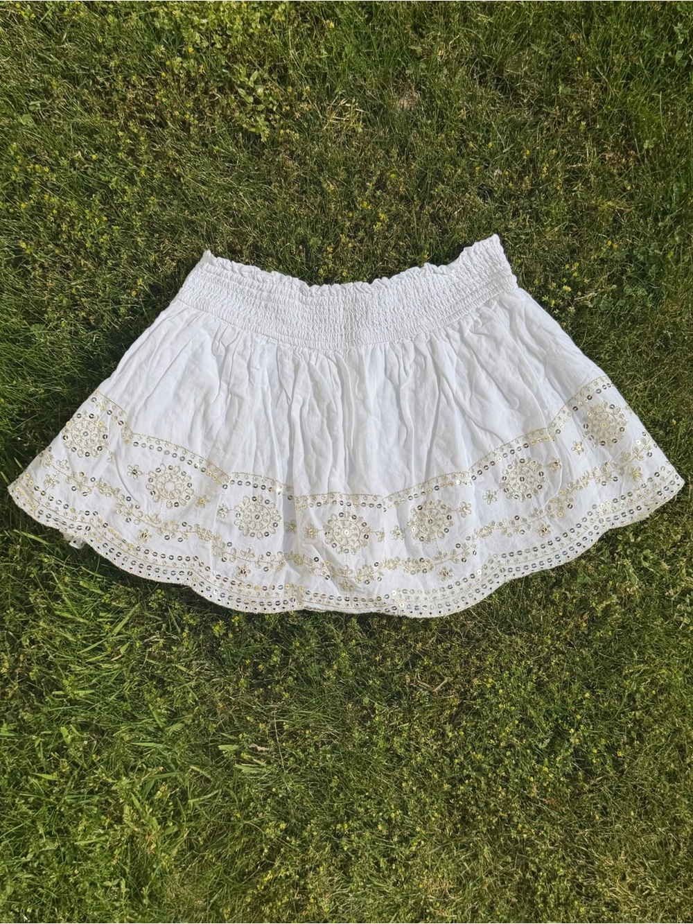 Vintage Y2K Justice White Cotton Mini Skirt Gold Sequin Boho Embroidered Size S